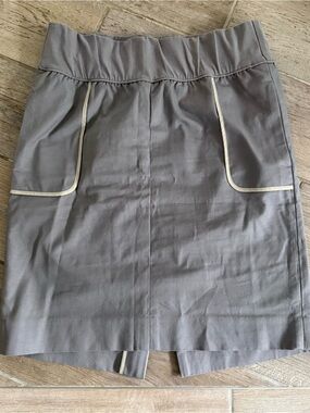GAP Maternity Gray Skirt with Cream Trim